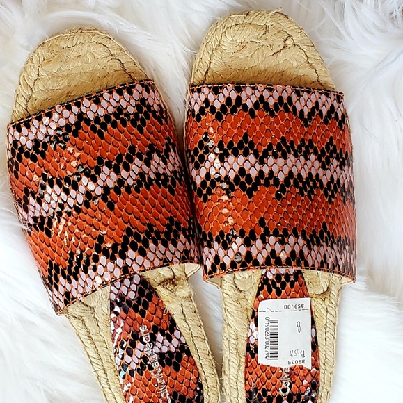 Calvin Klein SLIDES👡🆕️ ( No Box) Authentic - Picture 2 of 4